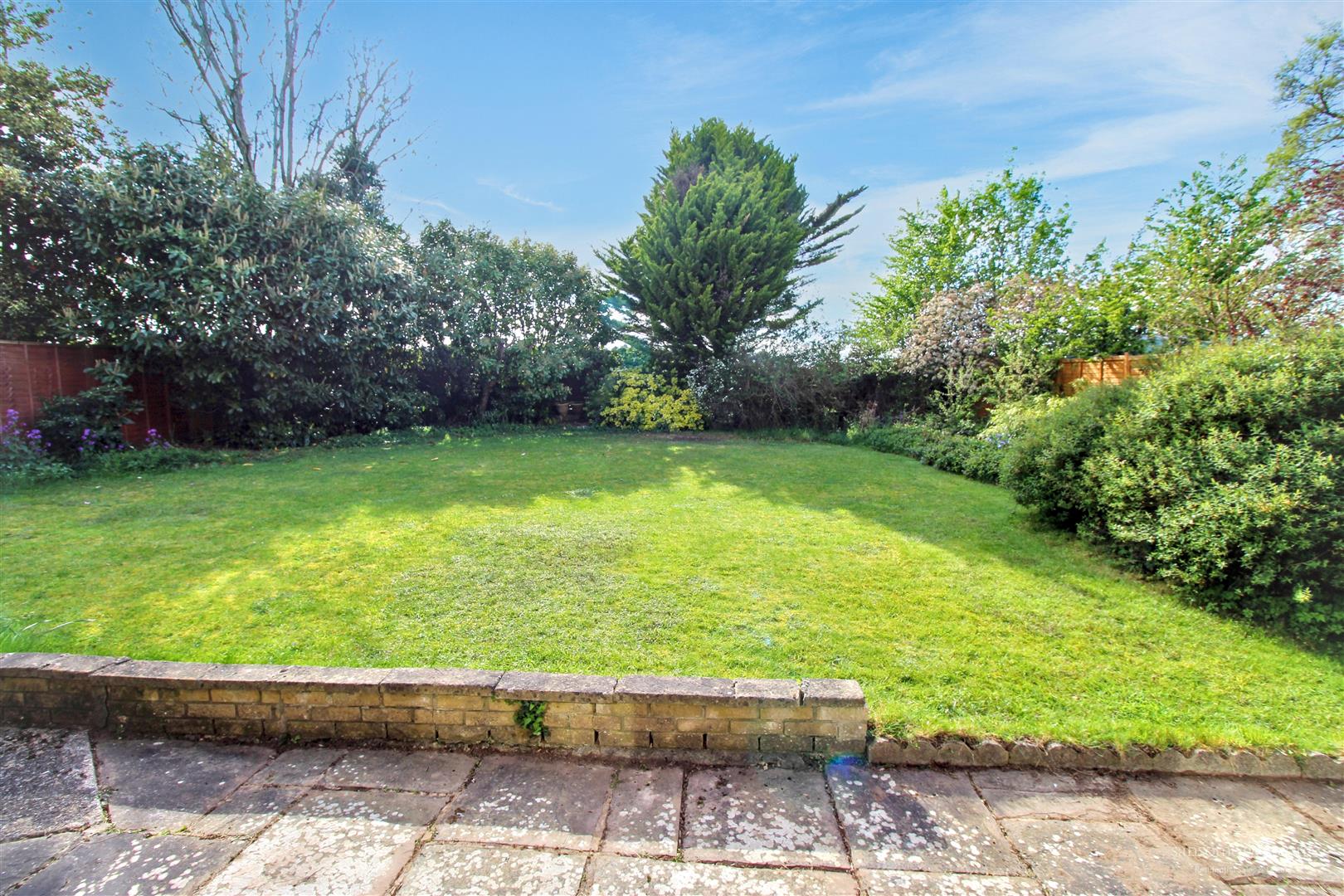 Barbara's Meadow, Tilehurst, Reading
